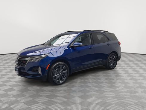 Used 2023 Chevrolet Equinox RS AWD/4WD image 37