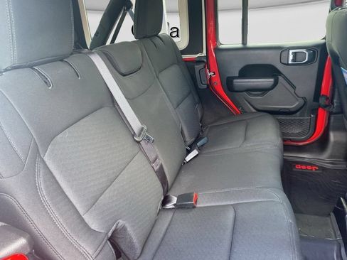 Used 2022 Jeep Wrangler Unlimited Sport AWD/4WD image 12