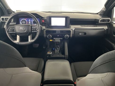 Used 2024 Toyota Tacoma TRD Off-Road w/ TRD Off Road Upgrade Package AWD/4WD image 30