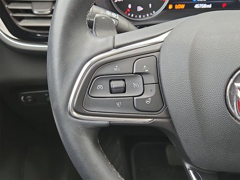 Used 2022 Buick Envision Avenir w/ Safety Package image 21