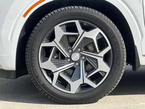 Used 2021 Hyundai Palisade Calligraphy w/ Winter Package image 27