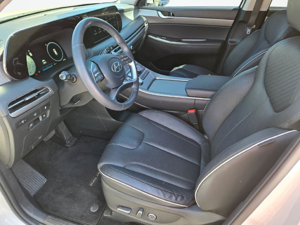 Used 2023 Hyundai Palisade SEL AWD/4WD image 15
