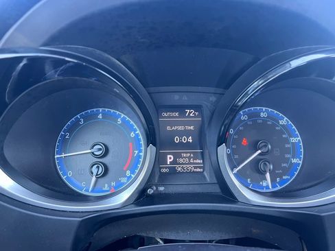 Used 2016 Toyota Corolla S FWD image 12