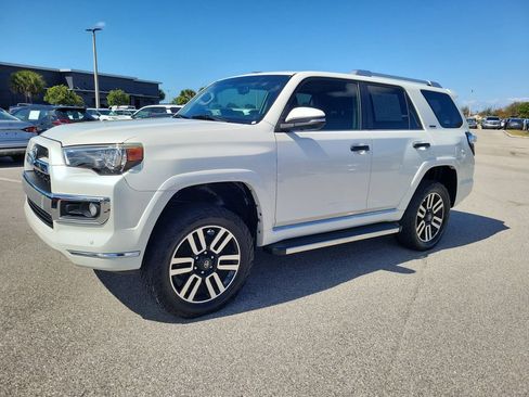 Used 2019 Toyota 4Runner Limited image 8