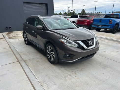 Used 2015 Nissan Murano Platinum w/ Platinum Technology Package FWD image 3