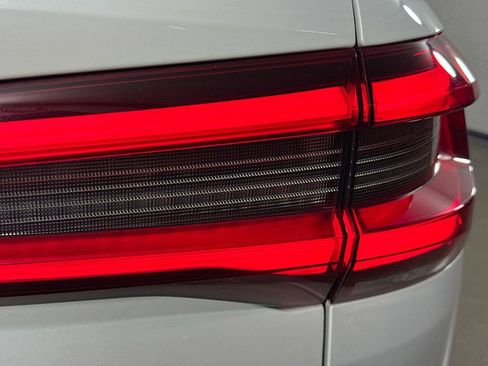 Used 2020 BMW X5 sDrive40i w/ M Sport Package image 33