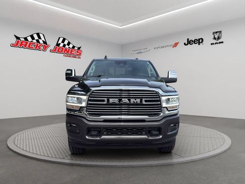 Used 2024 RAM 2500 Laramie w/ Safety Group AWD/4WD image 13