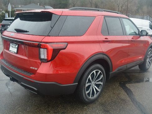 New 2026 Ford Explorer ST-Line AWD/4WD image 3