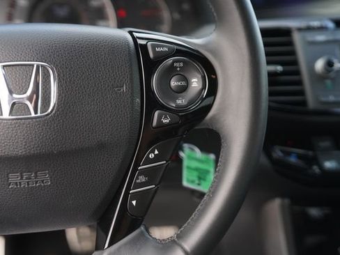 Used 2016 Honda Accord Sport image 23