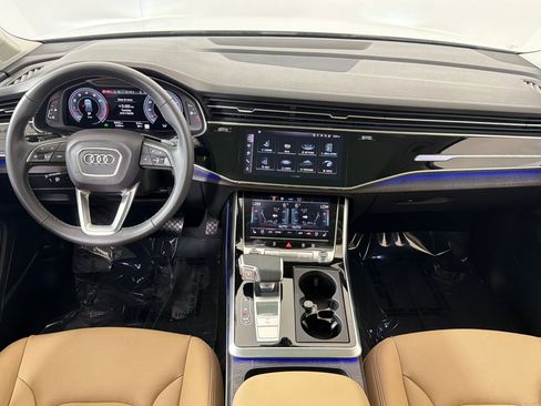 Used 2025 Audi Q7 3.0T Premium Plus w/ Premium Plus Package image 4