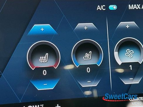 Used 2023 BMW M3 Competition w/ Executive Package image 35