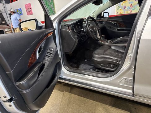 Used 2013 Buick LaCrosse Leather FWD image 93