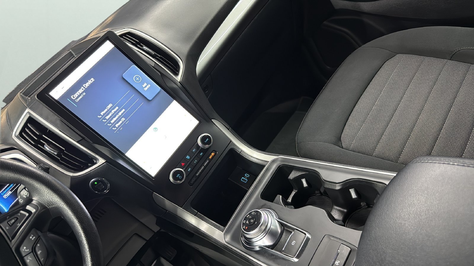 Used 2021 Ford Edge SE FWD image 20