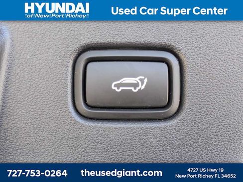 Used 2025 Hyundai Tucson SEL FWD image 13