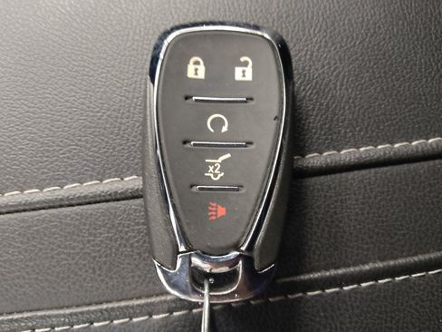 Used 2024 Chevrolet Blazer LT w/ Convenience Package FWD image 32