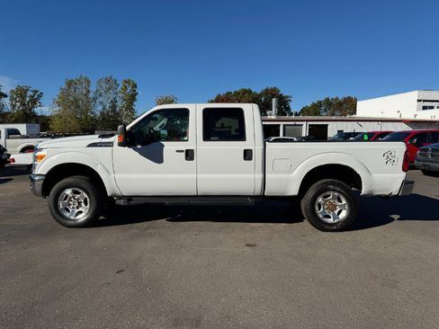 Used 2014 Ford F250 XLT w/ Advanced Security Group image 2