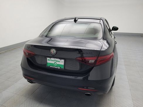 Used 2019 Alfa Romeo Giulia Ti w/ Quick Order Package 22X Lusso image 7