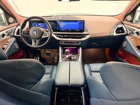 Used 2023 BMW XM w/ M Driver's Package image 15
