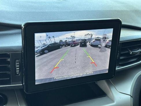 Certified 2022 Ford Explorer XLT w/ Equipment Group 202A image 16