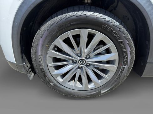 Used 2024 MAZDA CX-90 Plug-In Hybrid w/ Preferred AWD/4WD image 9