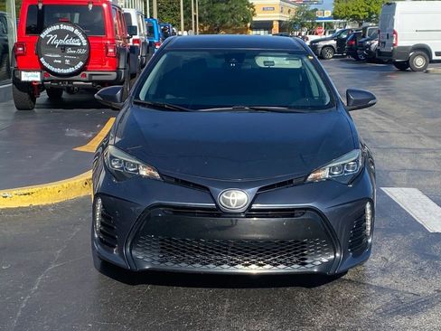 Used 2019 Toyota Corolla SE FWD image 3