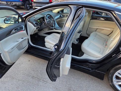 Used 2016 Lincoln MKZ AWD w/ Technology Package image 23