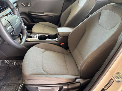 Used 2025 Kia K4 FWD image 25