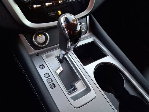 Certified 2024 Nissan Murano SV w/ SV Midnight Edition Package image 14