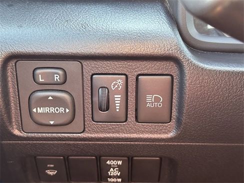 Used 2020 Toyota 4Runner TRD Off-Road Premium image 30