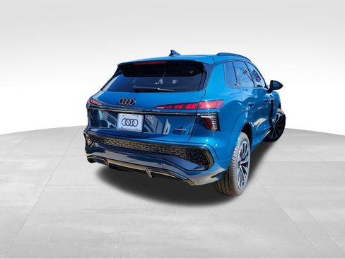 New 2026 Audi Q3 quattro 2.0T AWD/4WD image 6