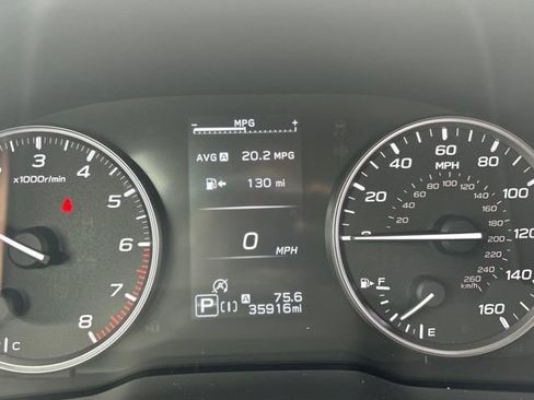 Used 2025 Subaru Crosstrek 2.5i Premium AWD/4WD image 14