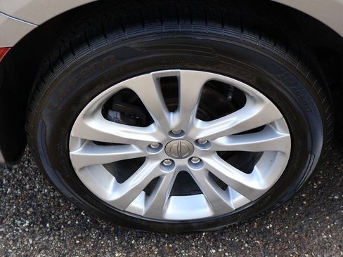Used 2015 Chrysler 200 Limited w/ Convenience Group FWD image 10