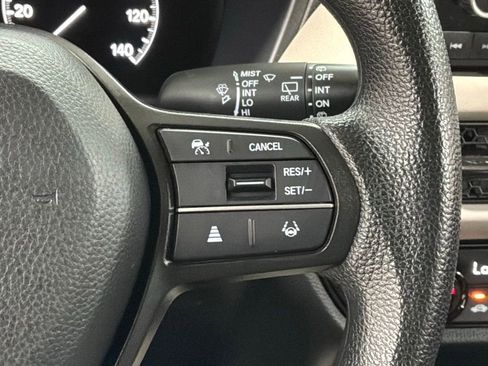 Used 2023 Honda HR-V LX image 10