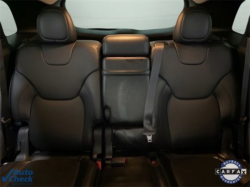 Used 2017 Jeep Cherokee Overland w/ Technology Group image 69