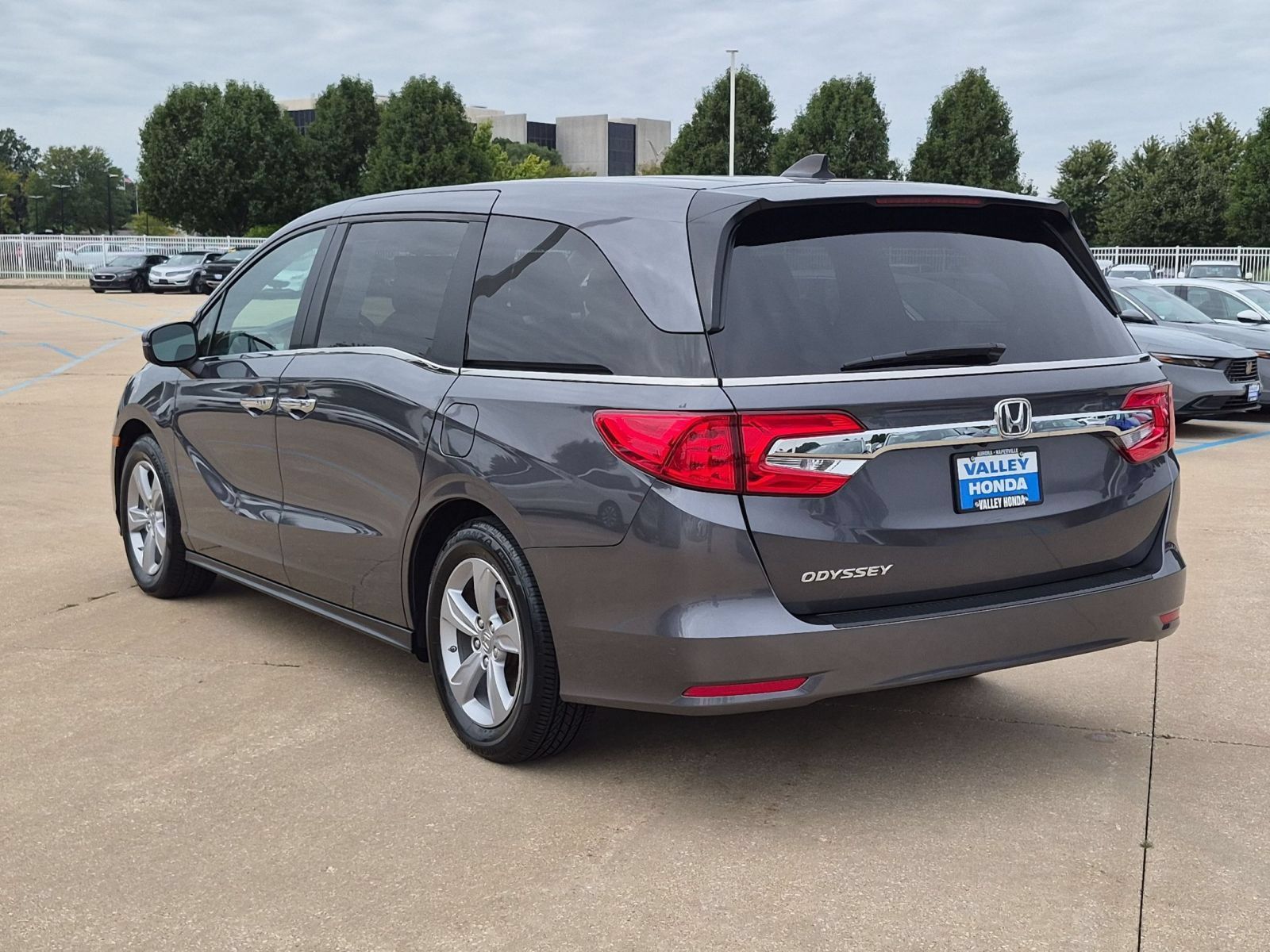 Used 2019 Honda Odyssey EX-L image 9