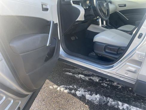 Certified 2024 Toyota Corolla Cross L image 14