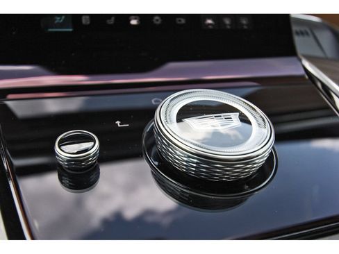 Certified 2026 Cadillac Escalade IQL Luxury AWD/4WD image 26