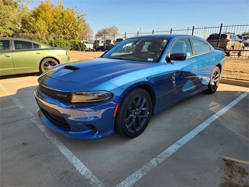 Used 2022 Dodge Charger R/T w/ Blacktop Package image 2