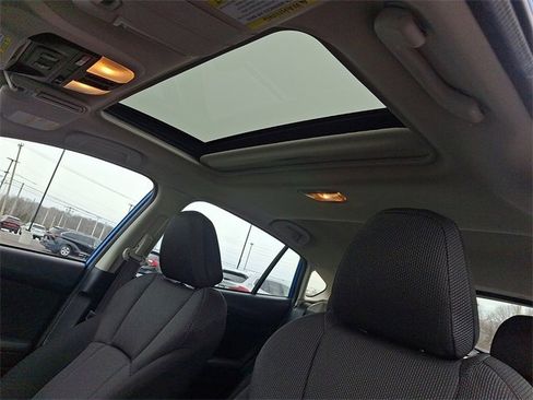 Used 2020 Subaru Impreza Premium image 17