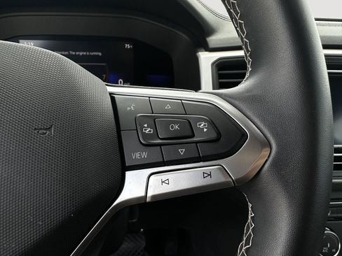 Used 2022 Volkswagen Atlas Cross Sport SE FWD image 15