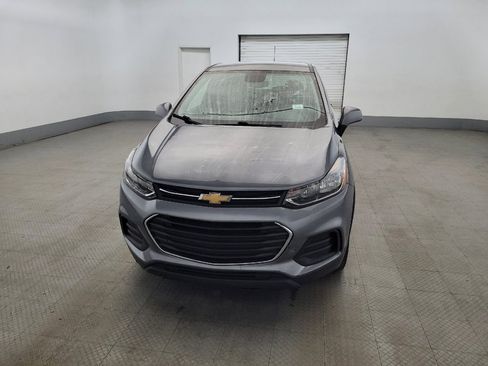 Used 2020 Chevrolet Trax LS w/ Tint and Cruise Package AWD/4WD image 15
