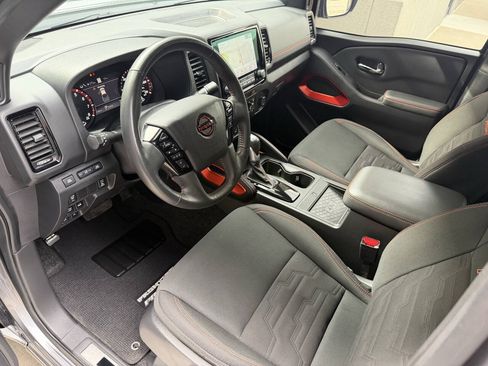 Used 2023 Nissan Frontier PRO-4X w/ Pro Convenience Package AWD/4WD image 16