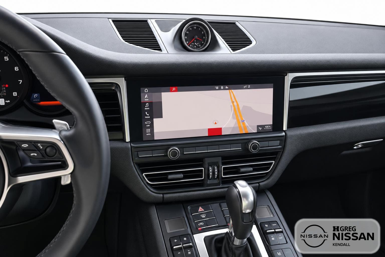 Used 2020 Porsche Macan AWD/4WD image 11