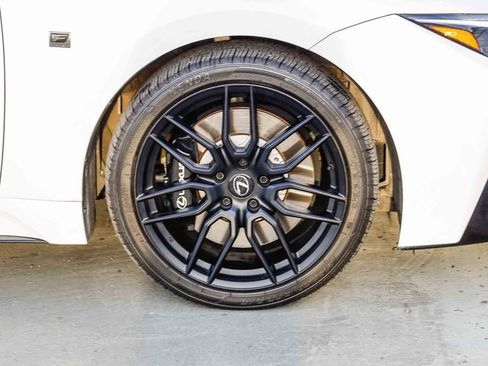 Used 2024 Lexus IS 500 RWD image 11