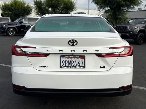 Certified 2025 Toyota Camry LE FWD image 8