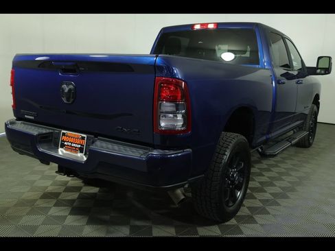 Used 2024 RAM 2500 Big Horn w/ Night Edition AWD/4WD image 18
