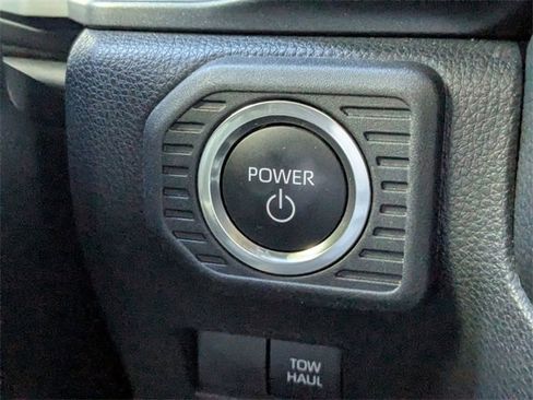 Used 2024 Toyota Land Cruiser image 30