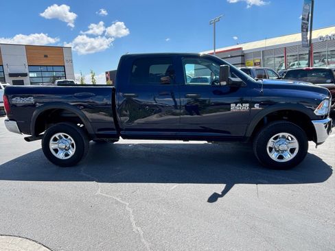 Used 2018 RAM 2500 Tradesman w/ Chrome Appearance Group AWD/4WD image 5