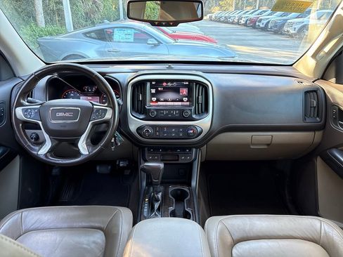 Used 2015 GMC Canyon SLT w/ LPO, Gearon Divider Package image 9