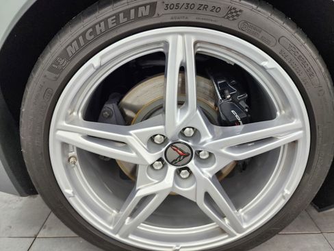 Used 2022 Chevrolet Corvette Stingray Premium Conv w/ Z51 Performance Package image 56